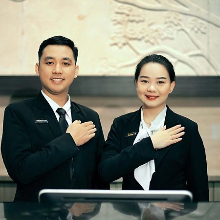 巴厘巴板酒店及会议厅 外观 照片